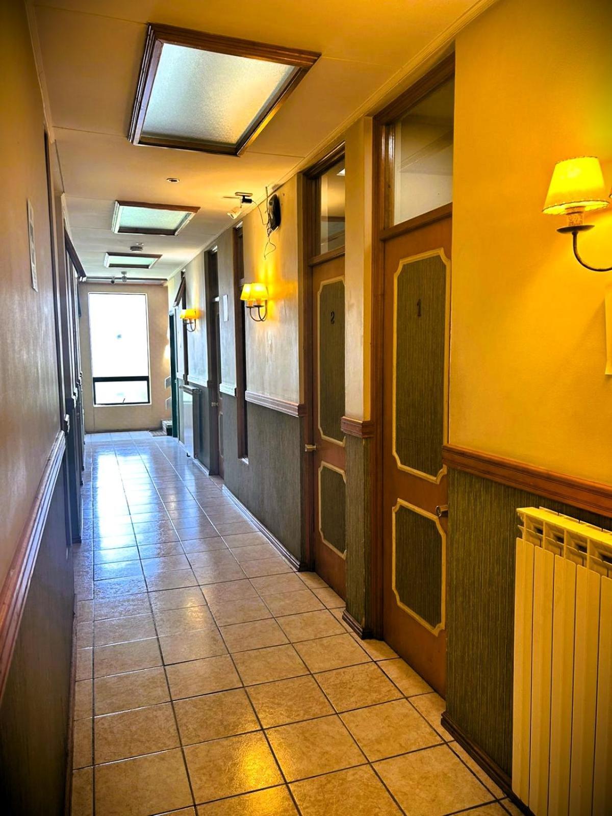 Hostal Don Guillermo Puerto Natales Ngoại thất bức ảnh